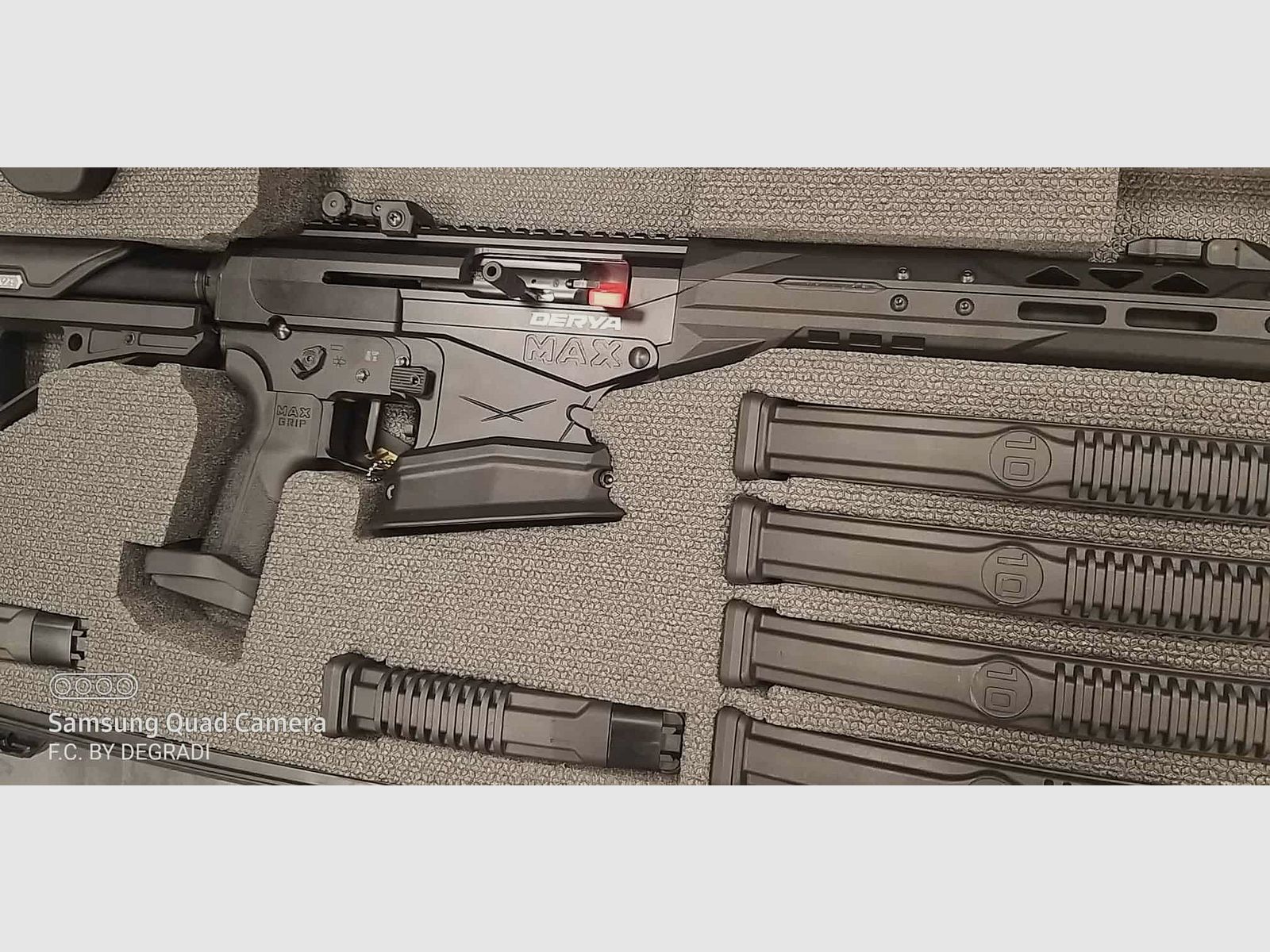 DERYA MK12 MAX CAŁKOWICIE CZARNY SEMIAUTO KAL.12, zdjęcie 2 z 4