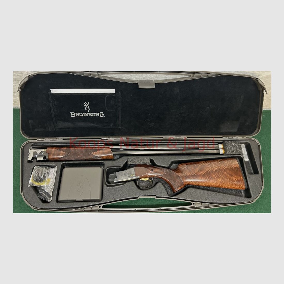 Browning B725 Sporter S3 Black Edition, image 8 sur 9