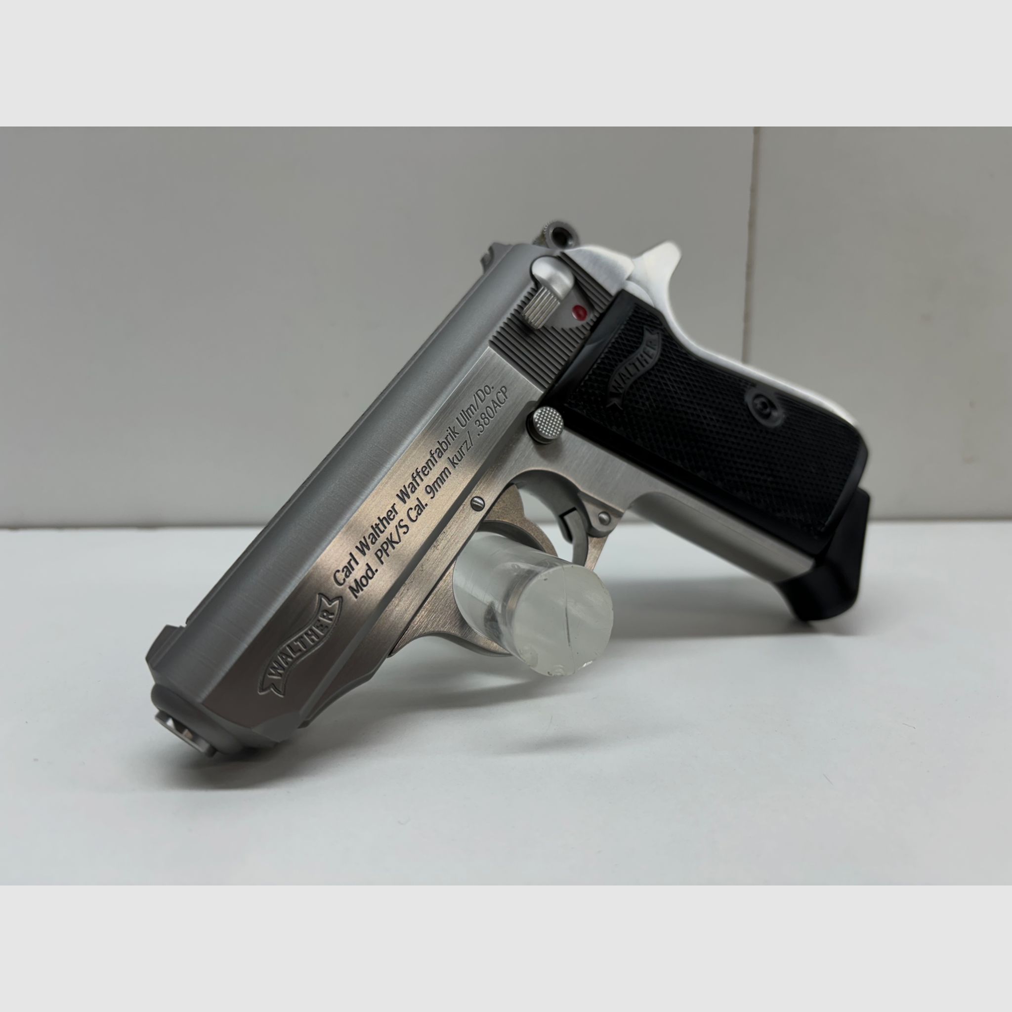 Walther PPK / S calibre 9 mm Browning court