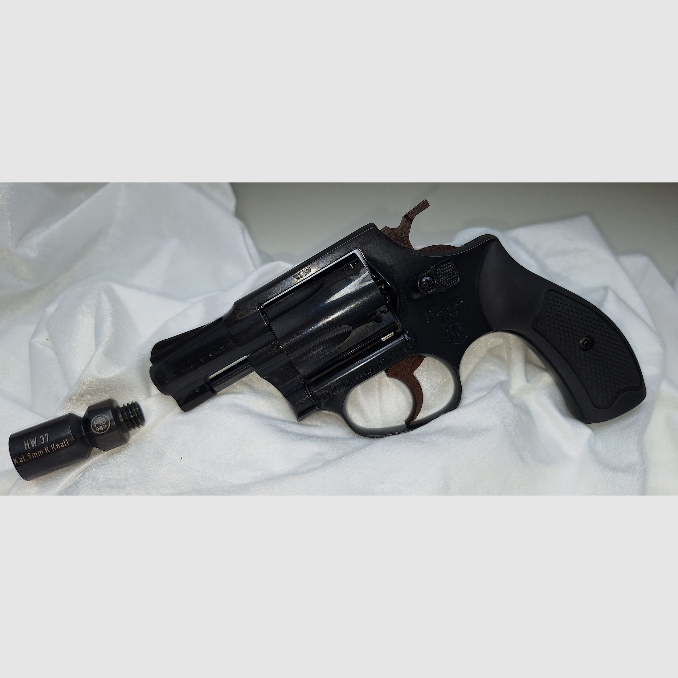 Revolver Arminium HW 37