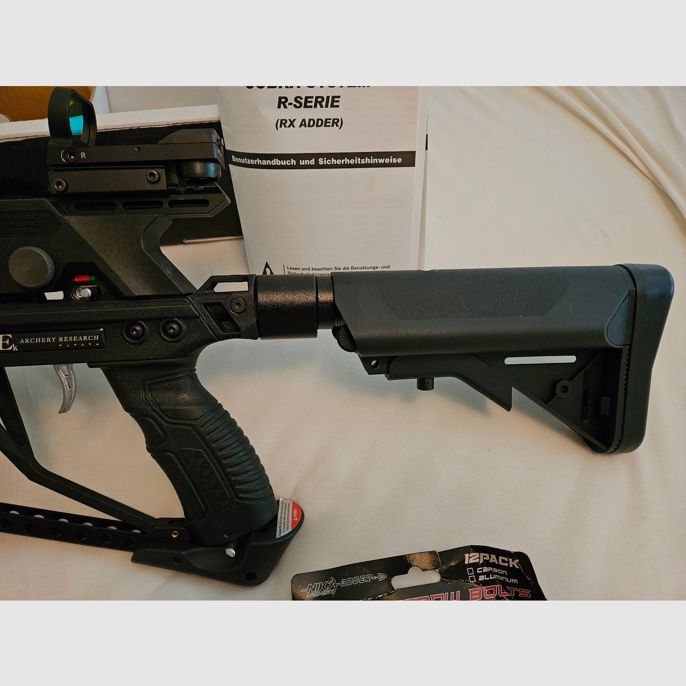 EK Archery Cobra RX Adder viel Zubehör 