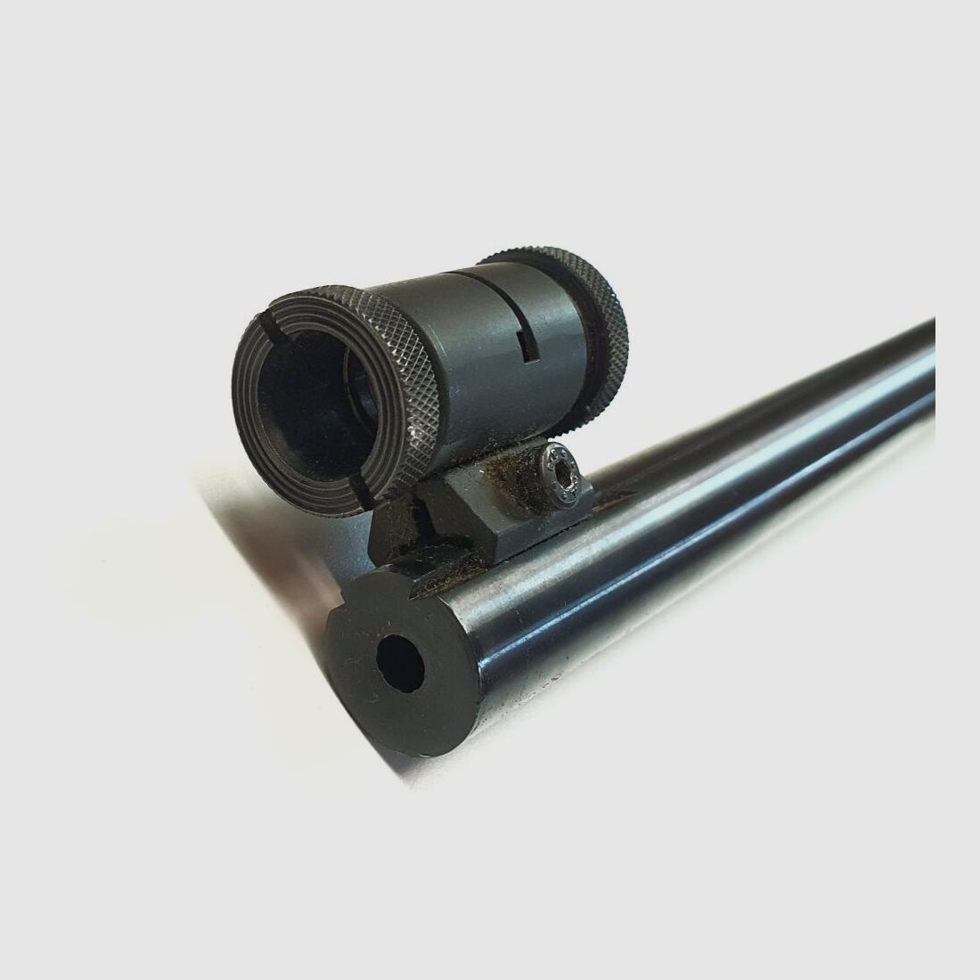Rhöner Sportwaffen GmbH Karabin jednostrzałowy Rhöner Mod. 69 Match - .22lr - w tym diopter i tunel celowniczy, zdjęcie 9 z 10