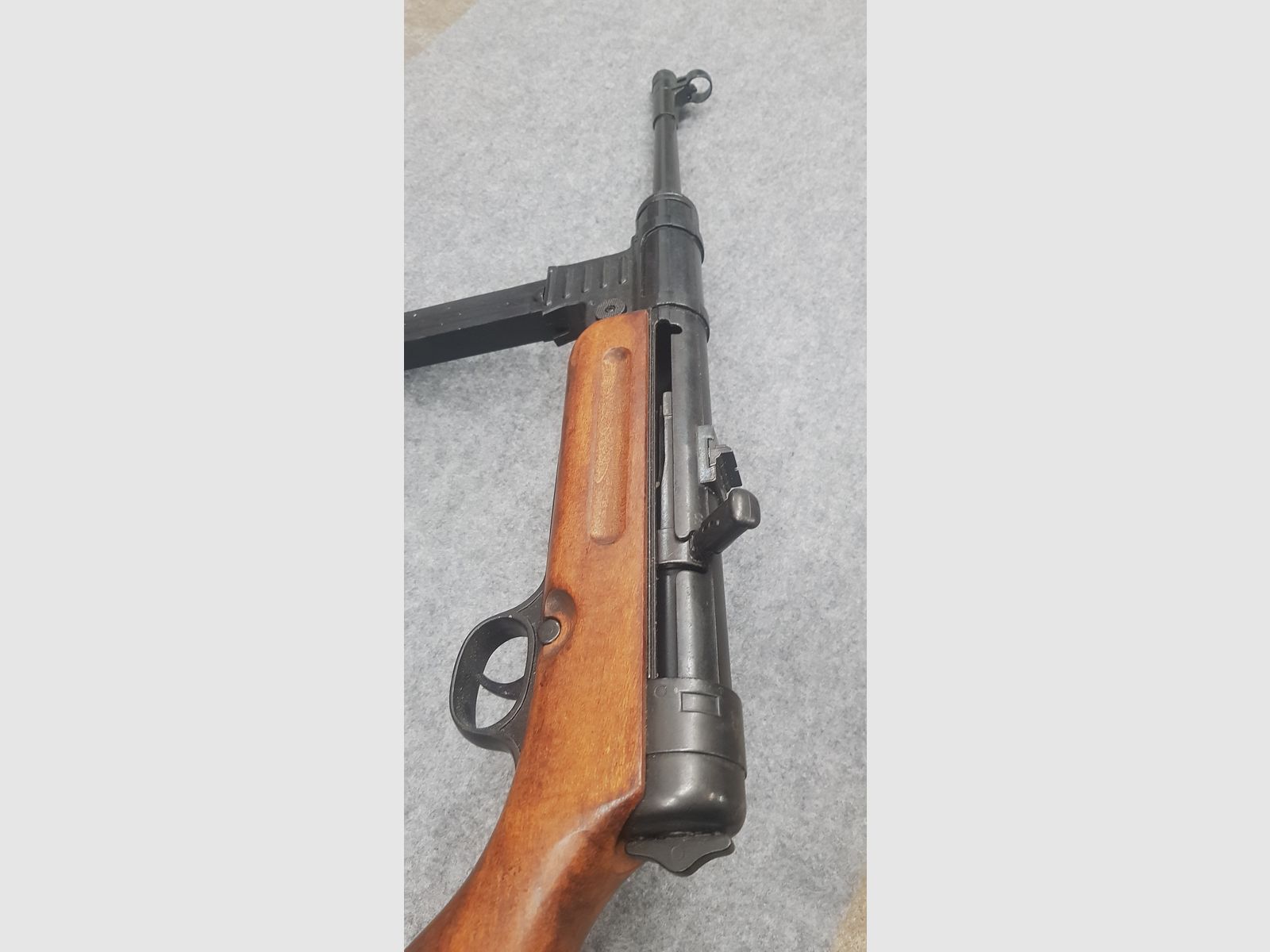 Schmeisser MP41 Maschinenpistole Deko Modell Denix