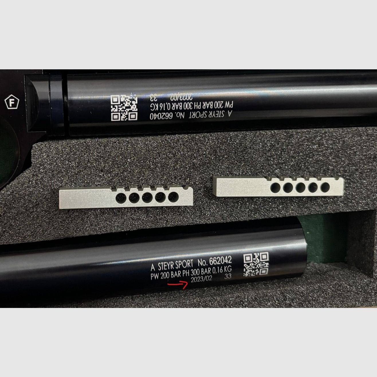 Steyr LP50 RF Compact Match-Pistola ad aria compressa con supporto in ottime condizioni