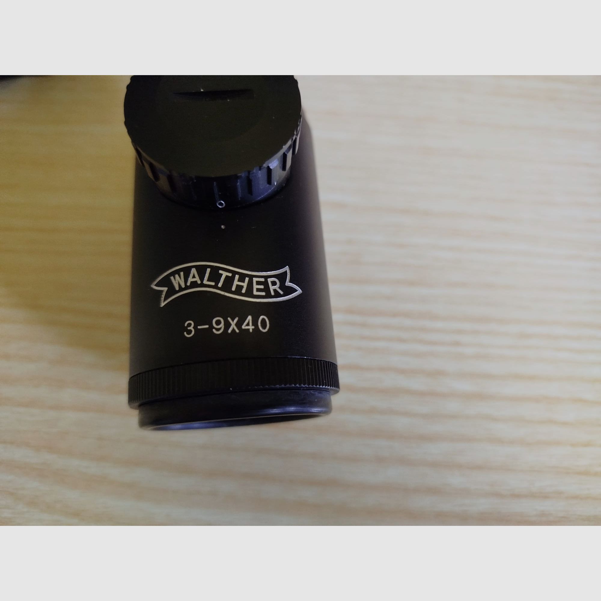 Telescopio Walther 3-9x40, come nuovo, reticolo illuminato