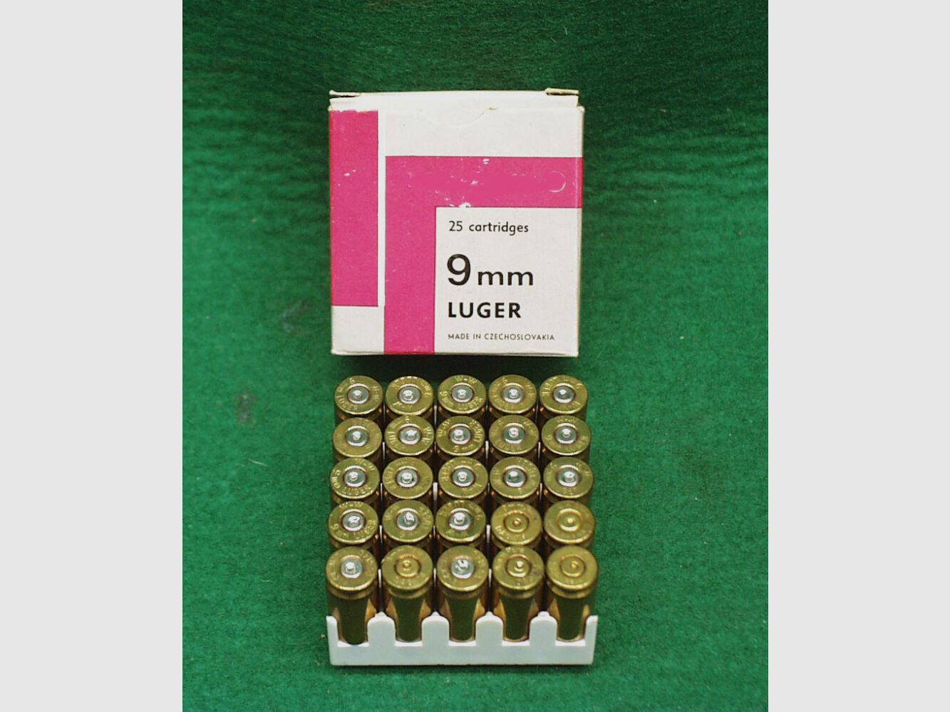 Winchester, HP.... Hulzen 9mm Luger, gebruikt