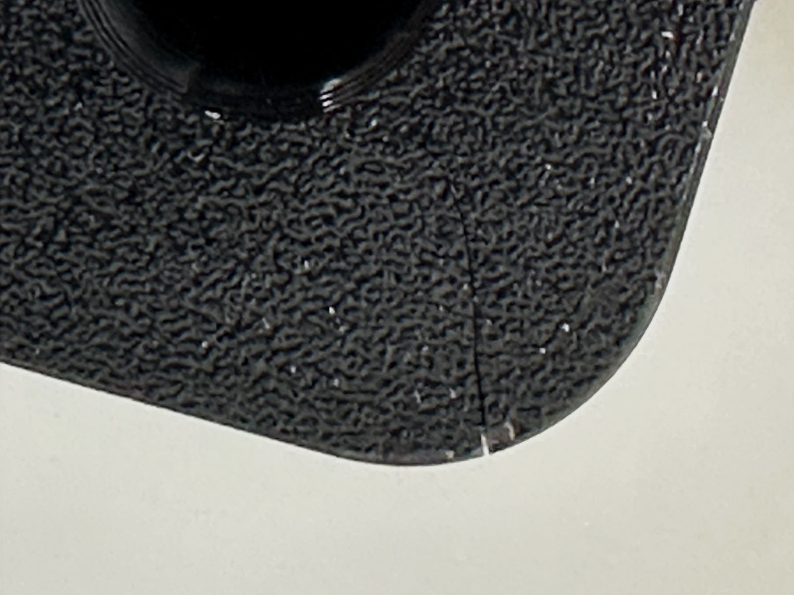 Gewehrhalter "Krabbe Pro" für Kopfstützen im Auto von Jagawams 