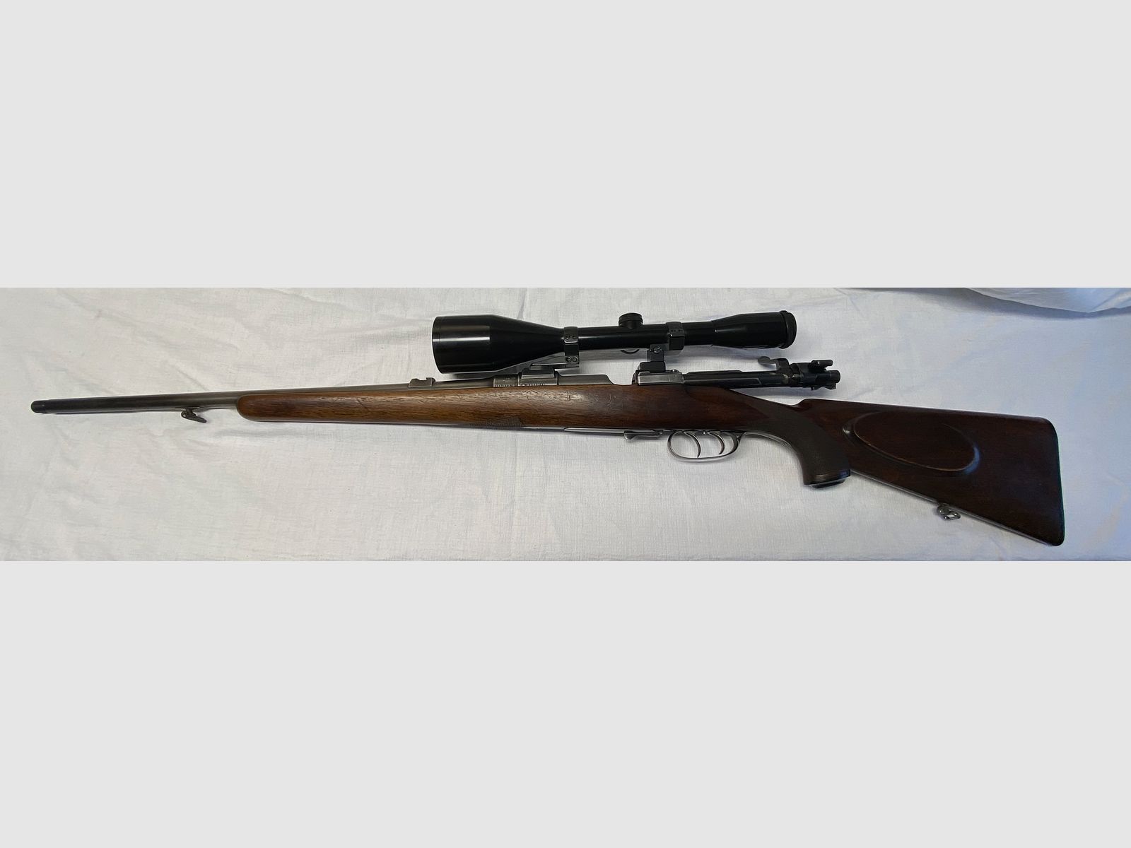 Ferlacher Repetierbüchse 8x57 IS, Repetierer, Repetiergewehr mit Mündungsgewinde f. Schalldämpfer, Zielfernglas 8x56, Neubeschuss 2021