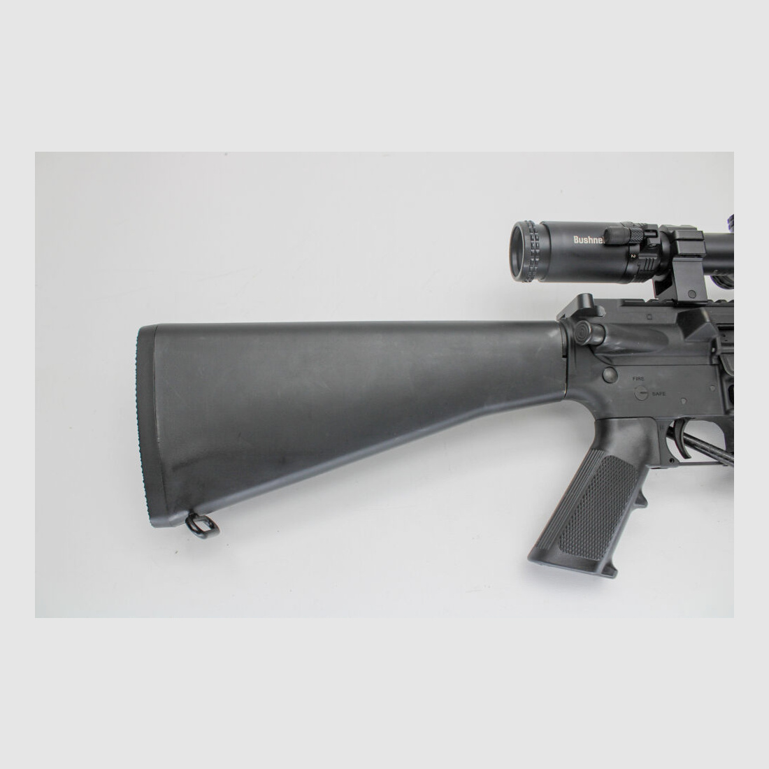 Rifle SL Windham Weaponry AR15 R16 M4 FTT calibre .223Rem con Bushnell 1-6x24 .223Rem