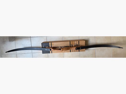 Tradycyjny łuk refleksyjny Merbow od Oak Ridge, 62"/35 lbs, RH