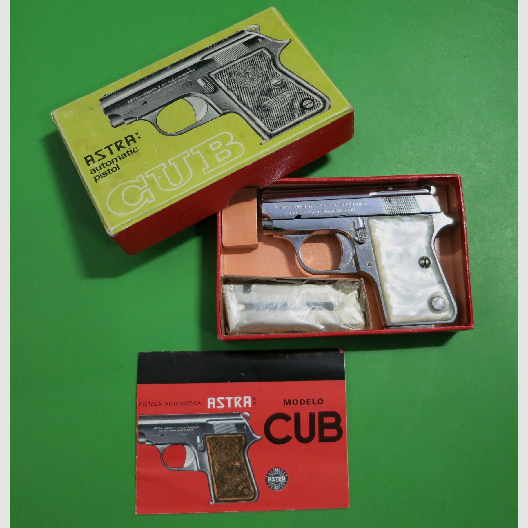 Astra 2000 CUB Kal. 22 Kurz, Nickel-Sonderserie   #61-