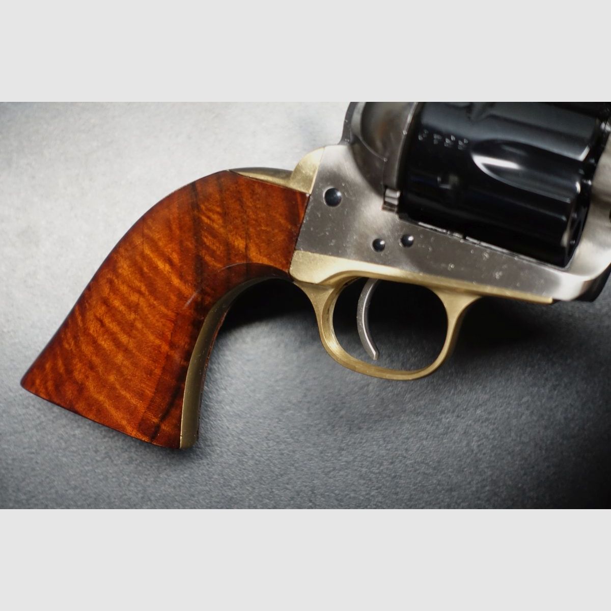 Uberti 1873 Cattleman Coin Hardening 0440, Bild 2 von 5