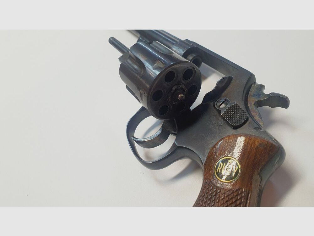 Gabilondo Revolver Gabilondo Ruby mit Lederholster -.22Lr