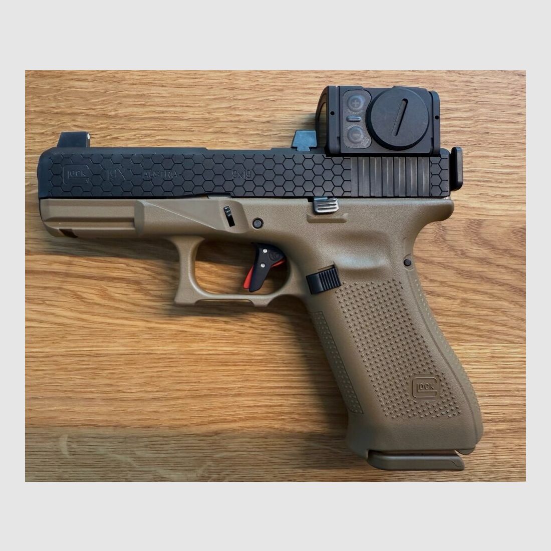 Glock Custom Peterssen Gunworks Glock 19 X Gen. 5 MOS