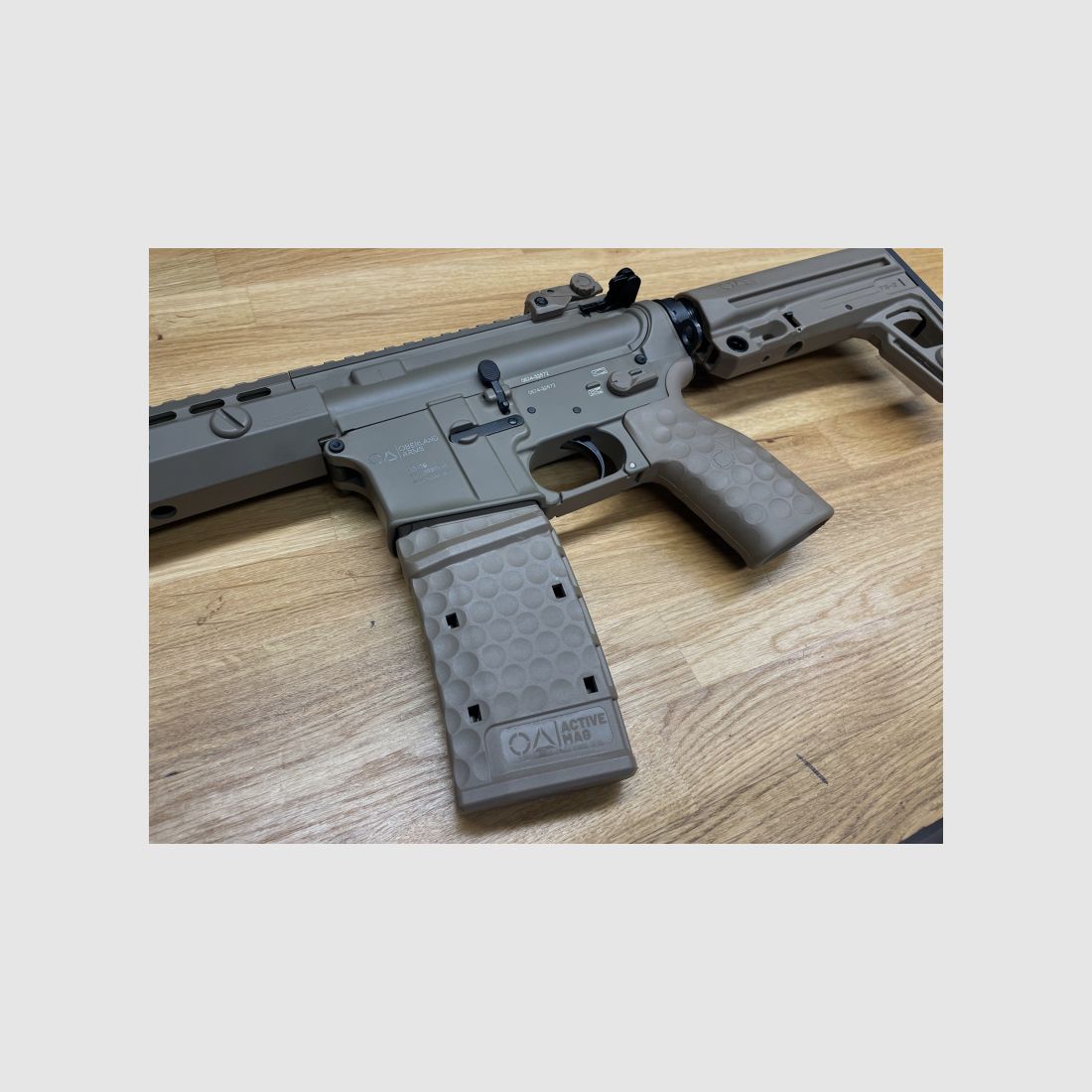 Oberland Arms OA-15 M5 BL MLOK Kaliber .223 Remington 16,75" Lauf * CERAKOTE FDE *