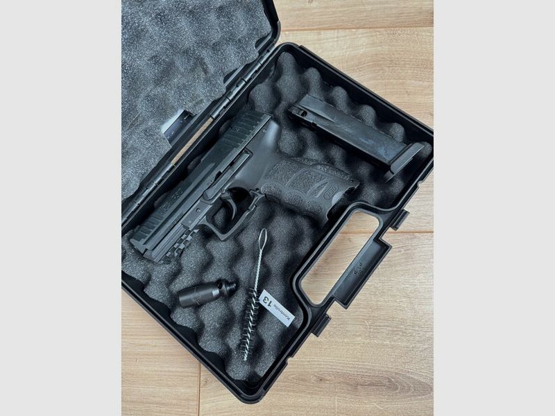 Heckler & Koch P30 Schreckschusspistole – Top Zustand mit Originalzubehör