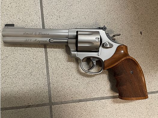 Smith & Wesson S&W Target Champion 686 .357 Mag.