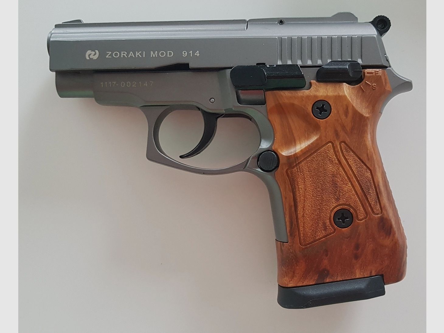 Zoraki 914 Titan Holzoptik Schreckschuss 9mm PAK