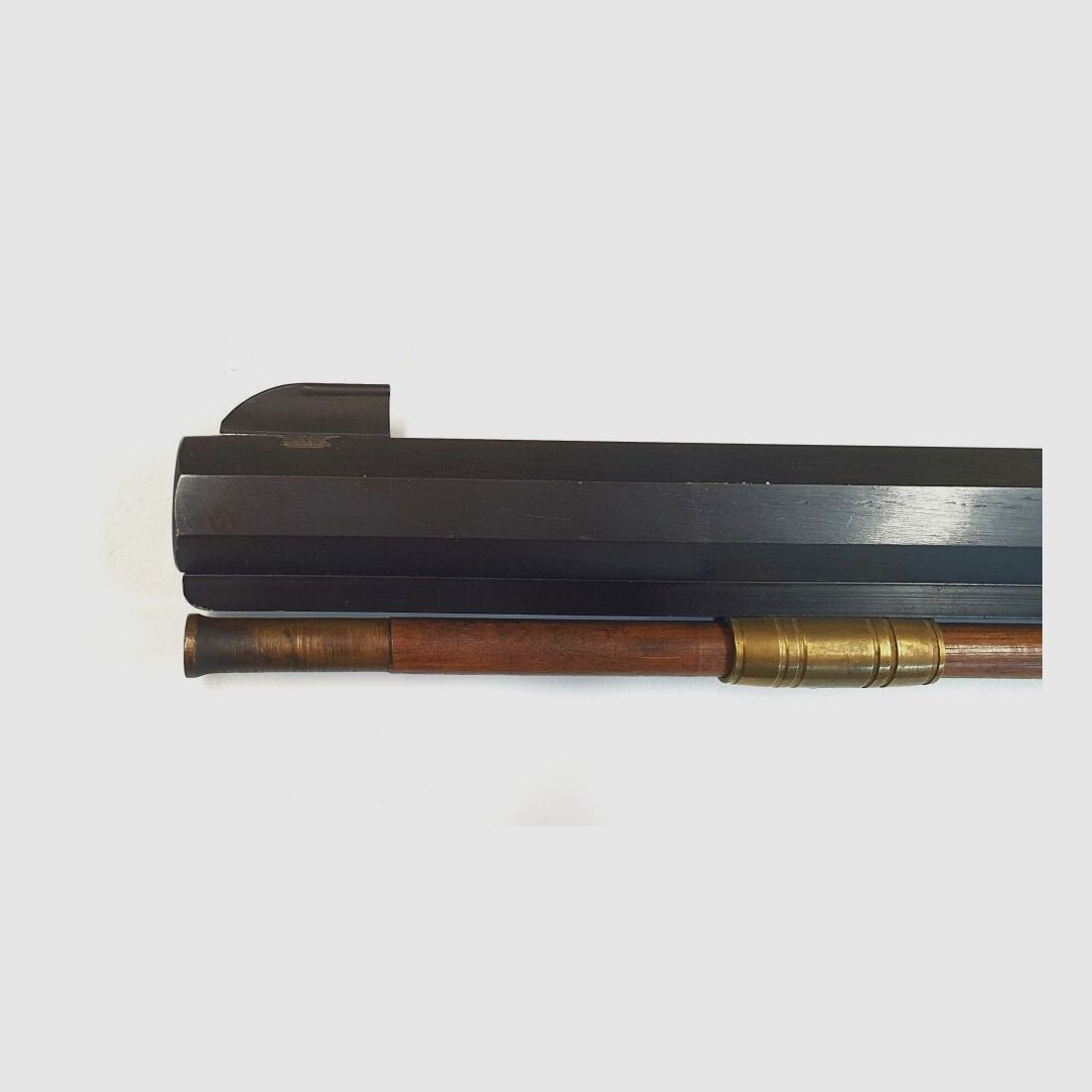 Armsports Inc. FLA Armsport Inc. FLA Fusil à percussion, Hawken UNIQUEMENT POUDE DE NOIR .50 Cal Fabriqué en Italie