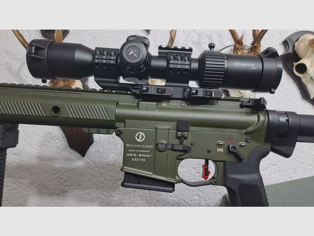 Schmeisser Schmeisser AR15-S4F Sport .223 Rem,OD Green -JAGDVERSION mit Schalldämpfer SD15 , Zielfernrohr DDOPTICS 1,5-15x40 , Hiperfire Competition-Abzug etc.