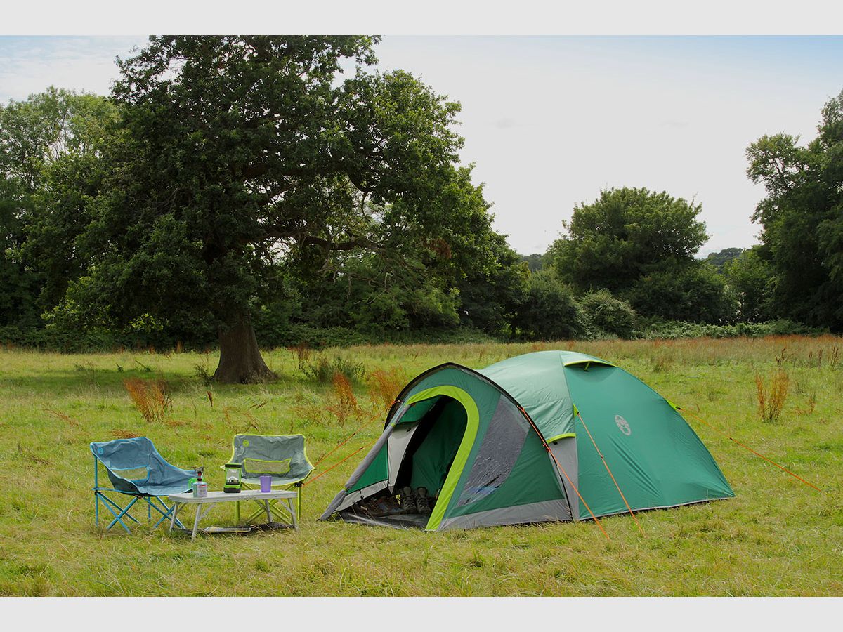 Coleman Kobuk BlackOut Plus 4