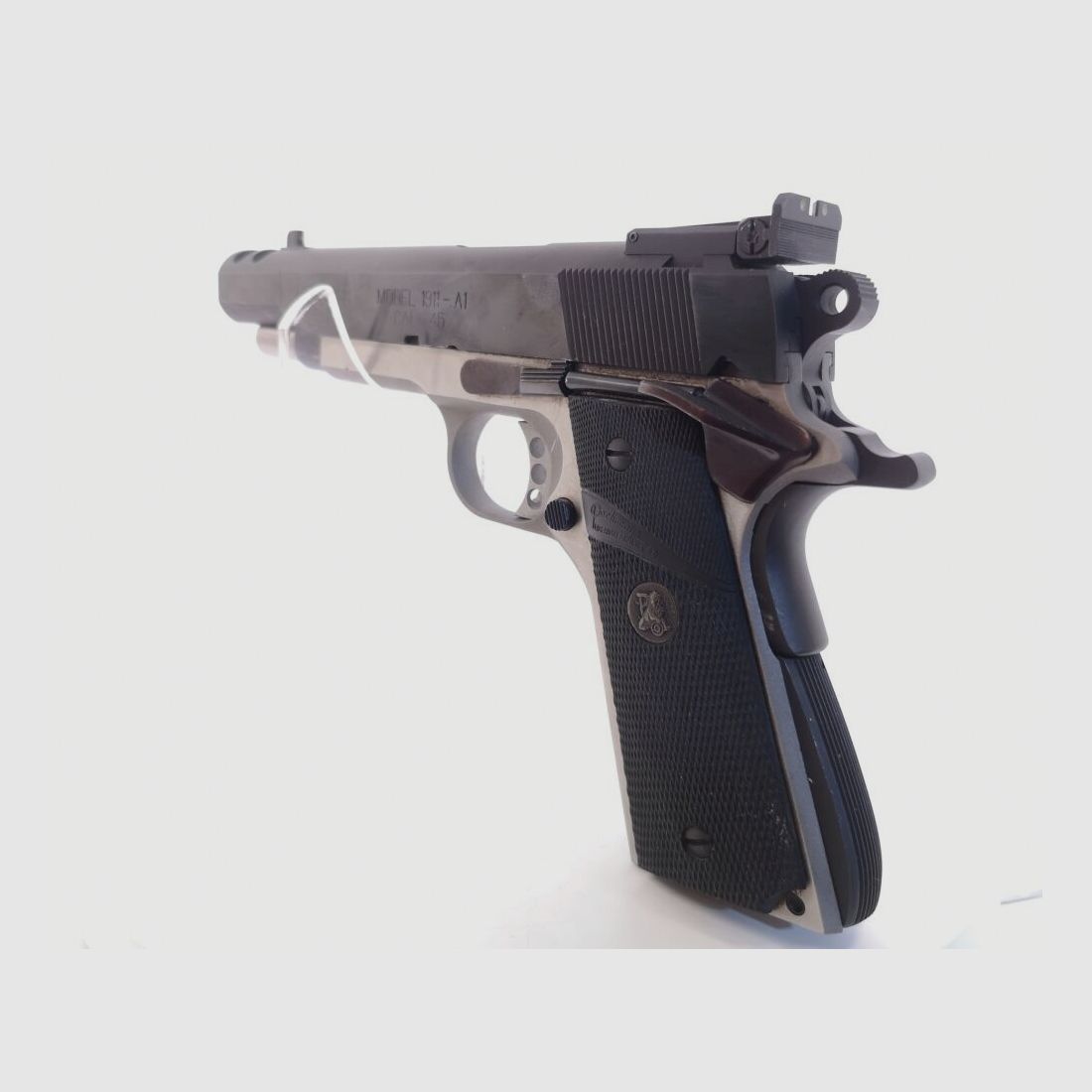Springfield Defender 1911 A1
