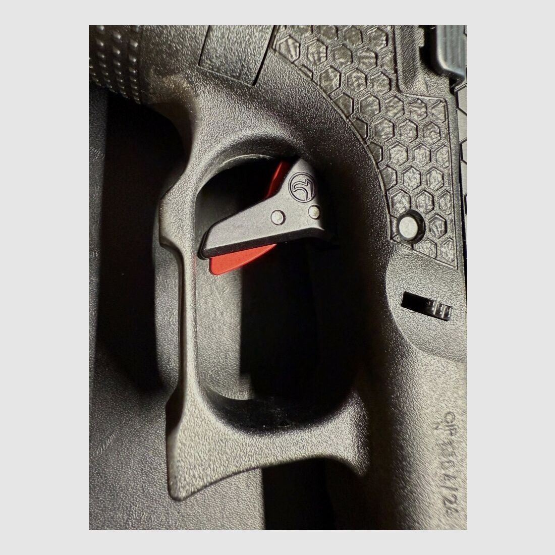 Pistolet Glock Custom Peterssen Gunworks Glock 17 MOS / FS / FXD Hexagone