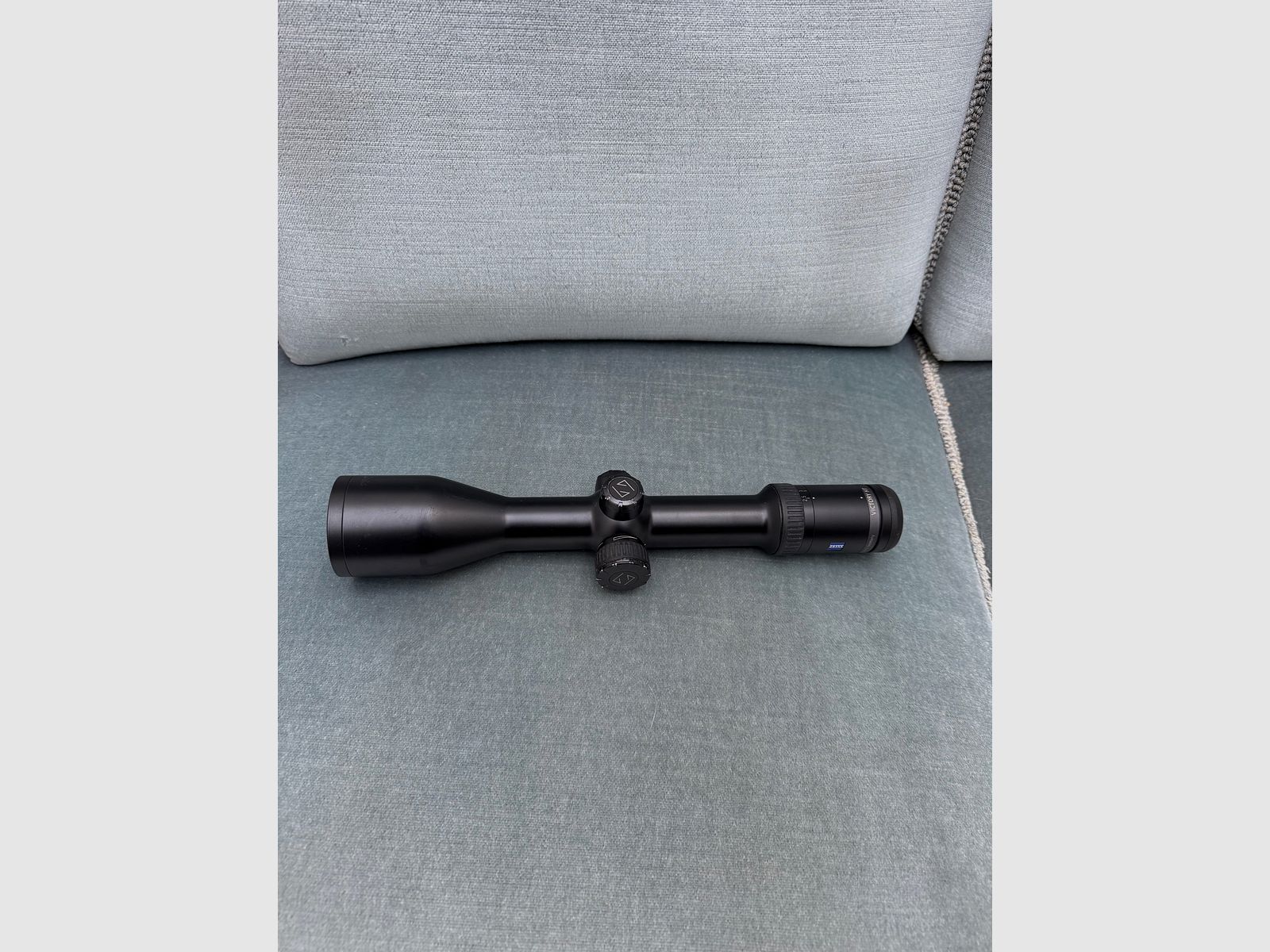 Zeiss Victory HT 2,5-10x50 - Zeiss Schiene