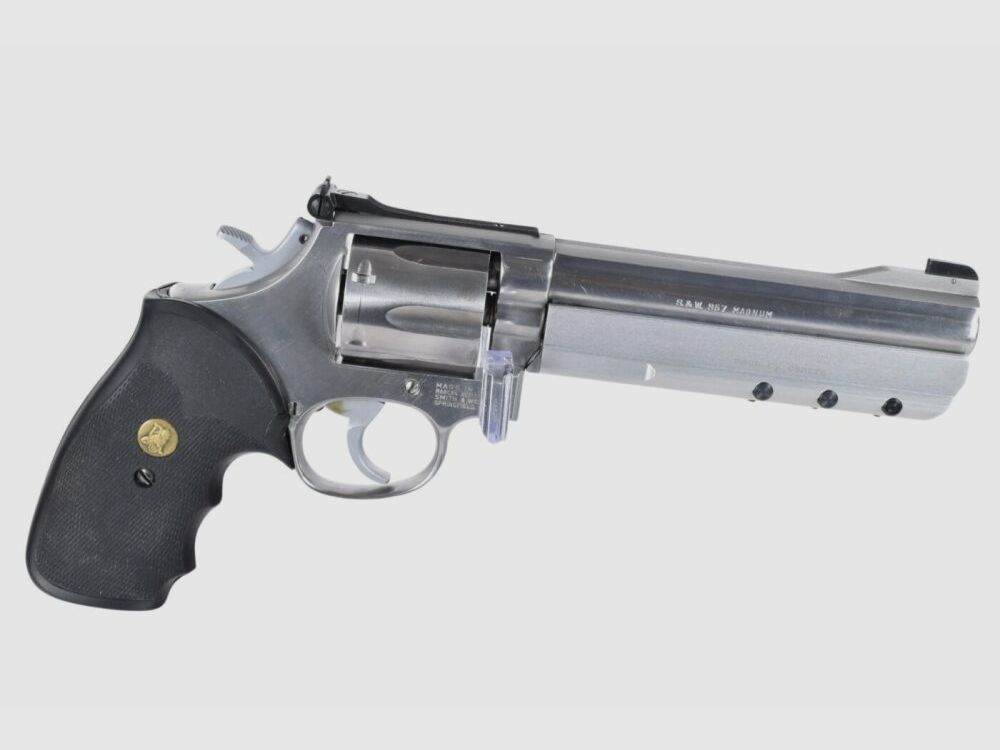 Smith & Wesson 686​ .357Mag Revolver
