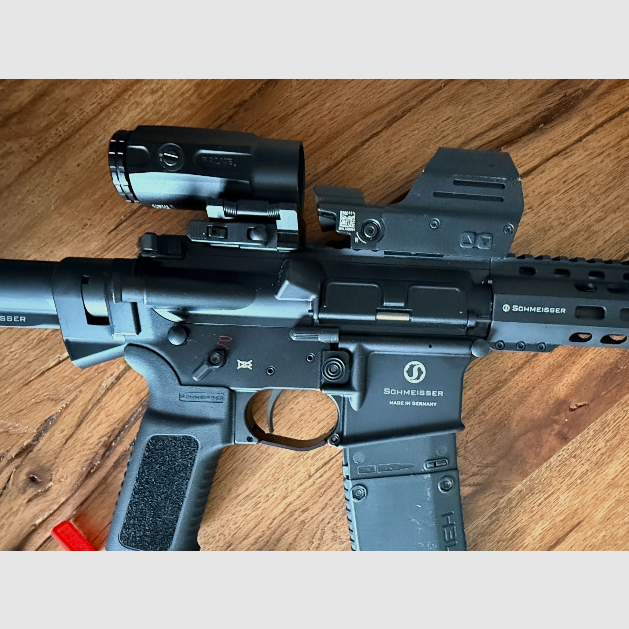 Schmeisser AR15-M5FL .223 Rem., ERATAC trigger, Magpul CTR, Falke Optik