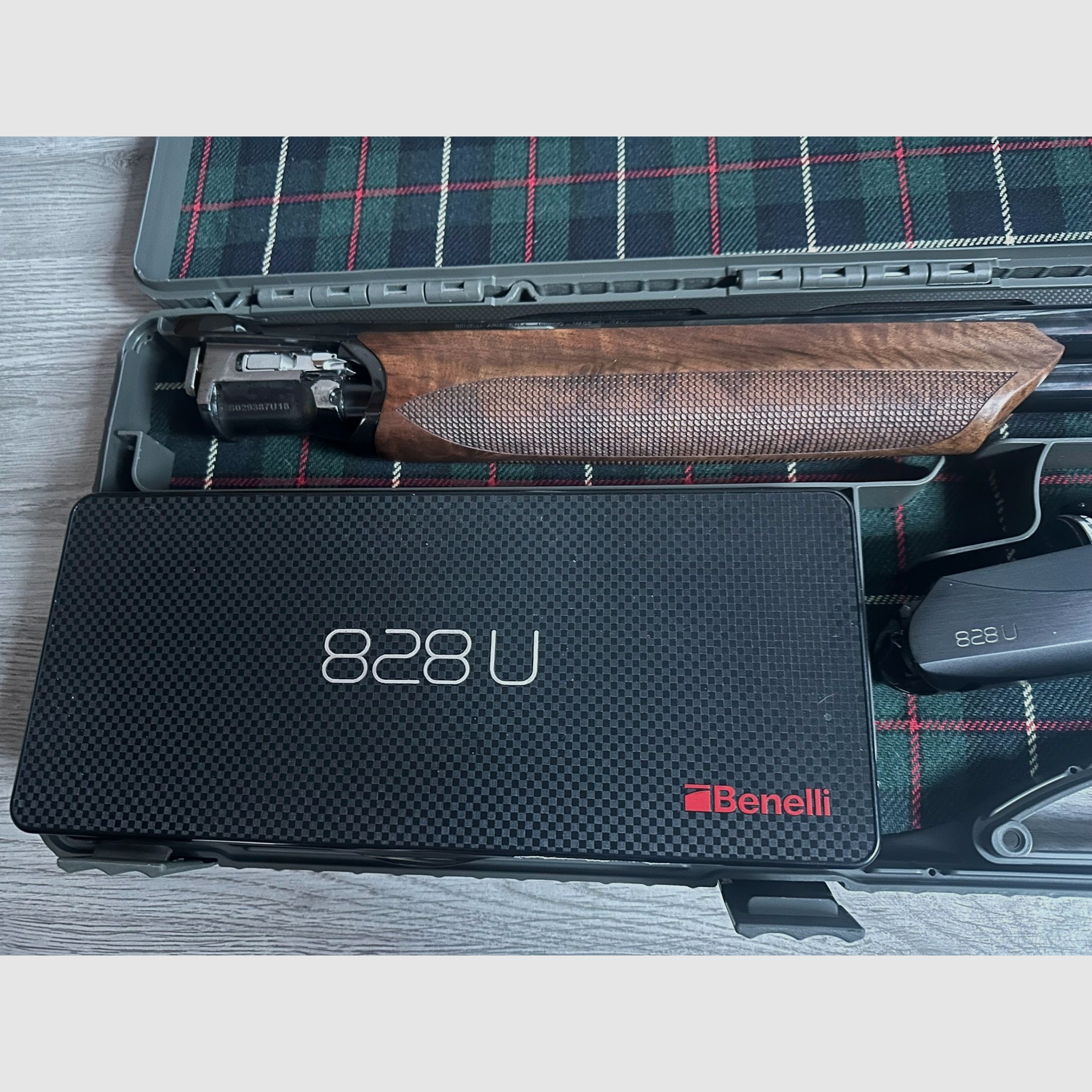 Benelli 828U Black Bockflinte Lauflänge 66 cm/Schaftlänge 345 mm