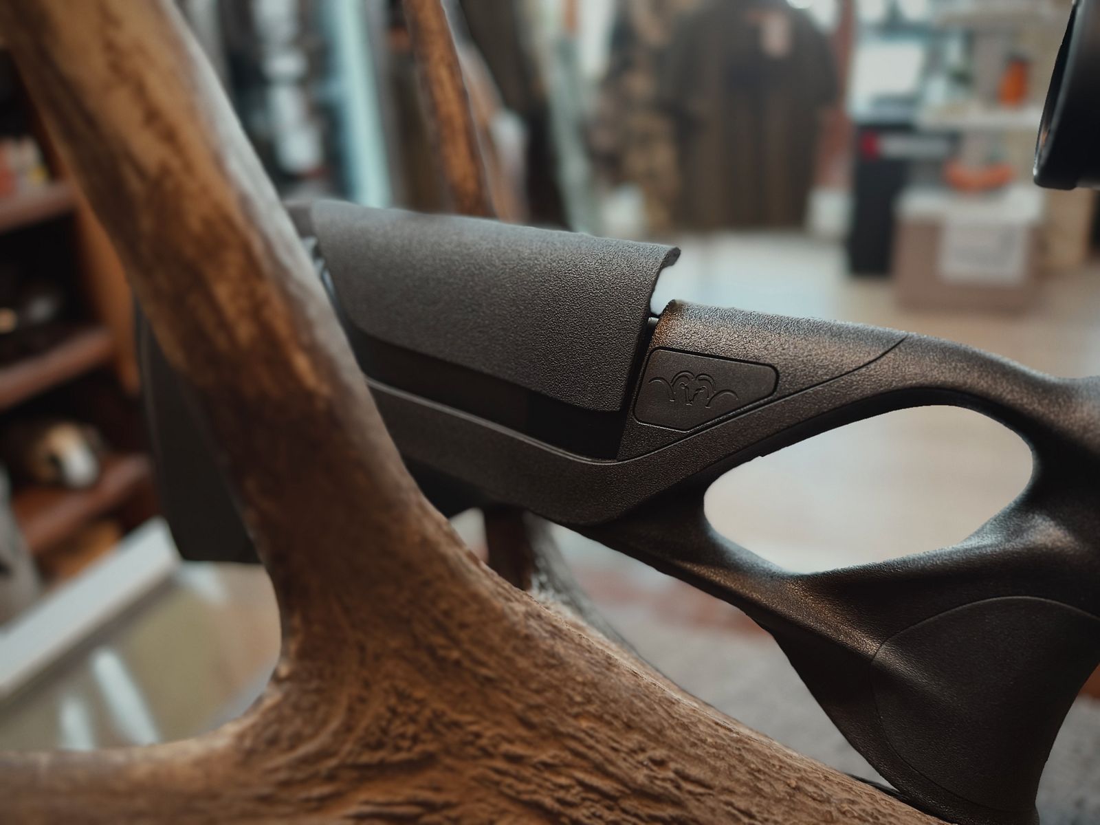 Blaser R8 Ultimate Linksausführung Kal. .308 Win. mit Blaser B2 3-18x50 IC QDC+ – Neuwaffe