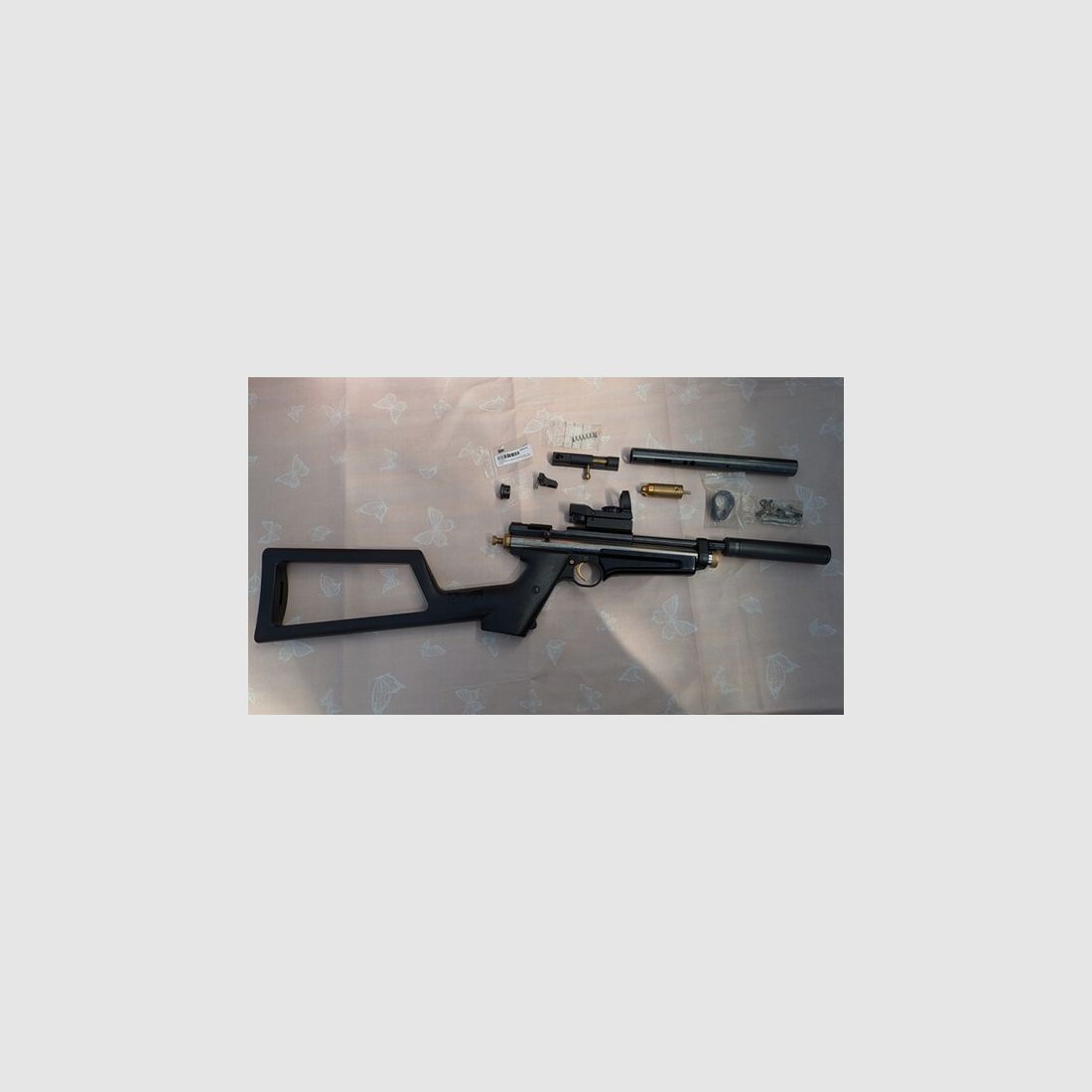 Crosman 2250B , ähnlich 2240 , mit Schalldämpfer und Stahlverschluss mit F, langer Schaft