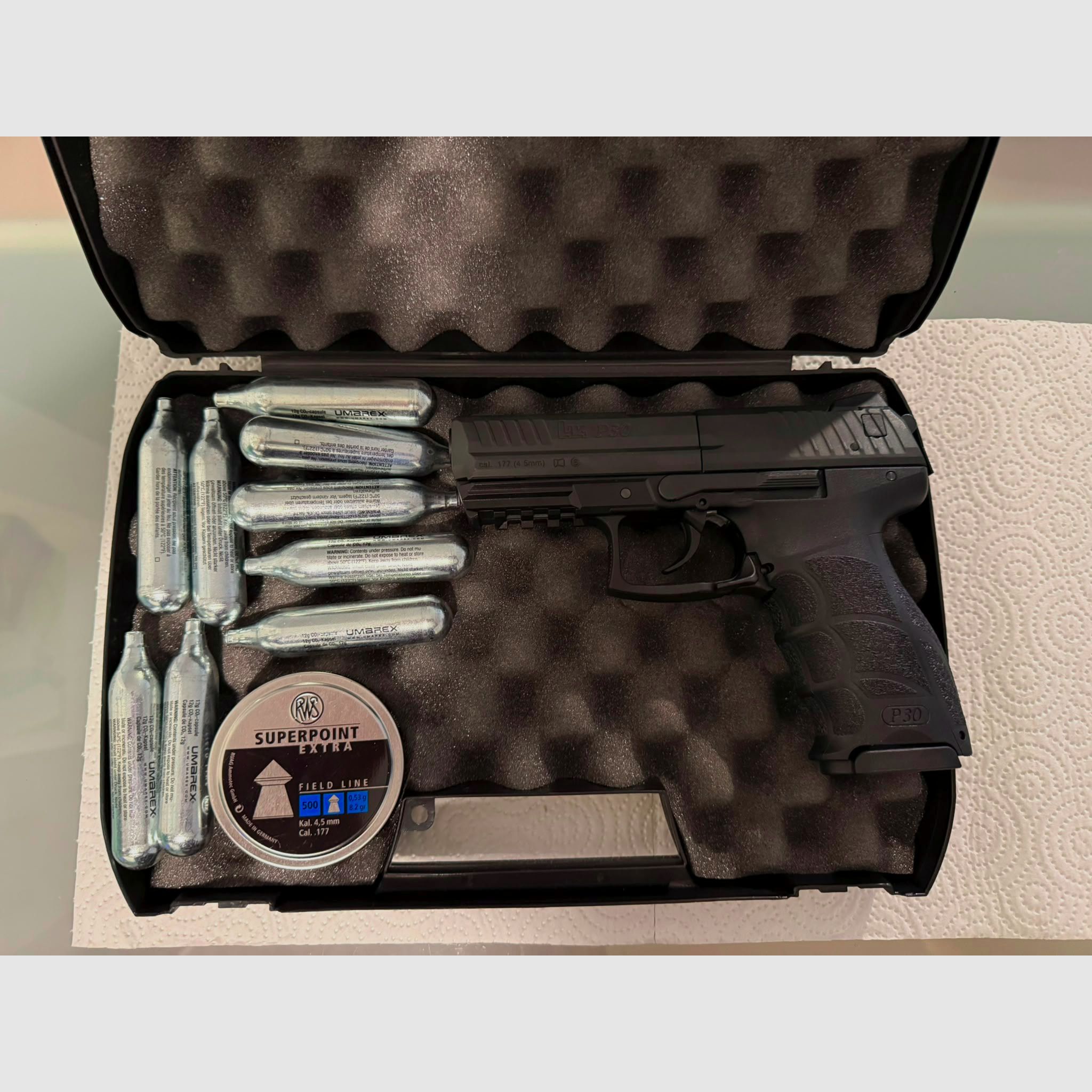 Heckler&Koch   P30  Pistolet Co2