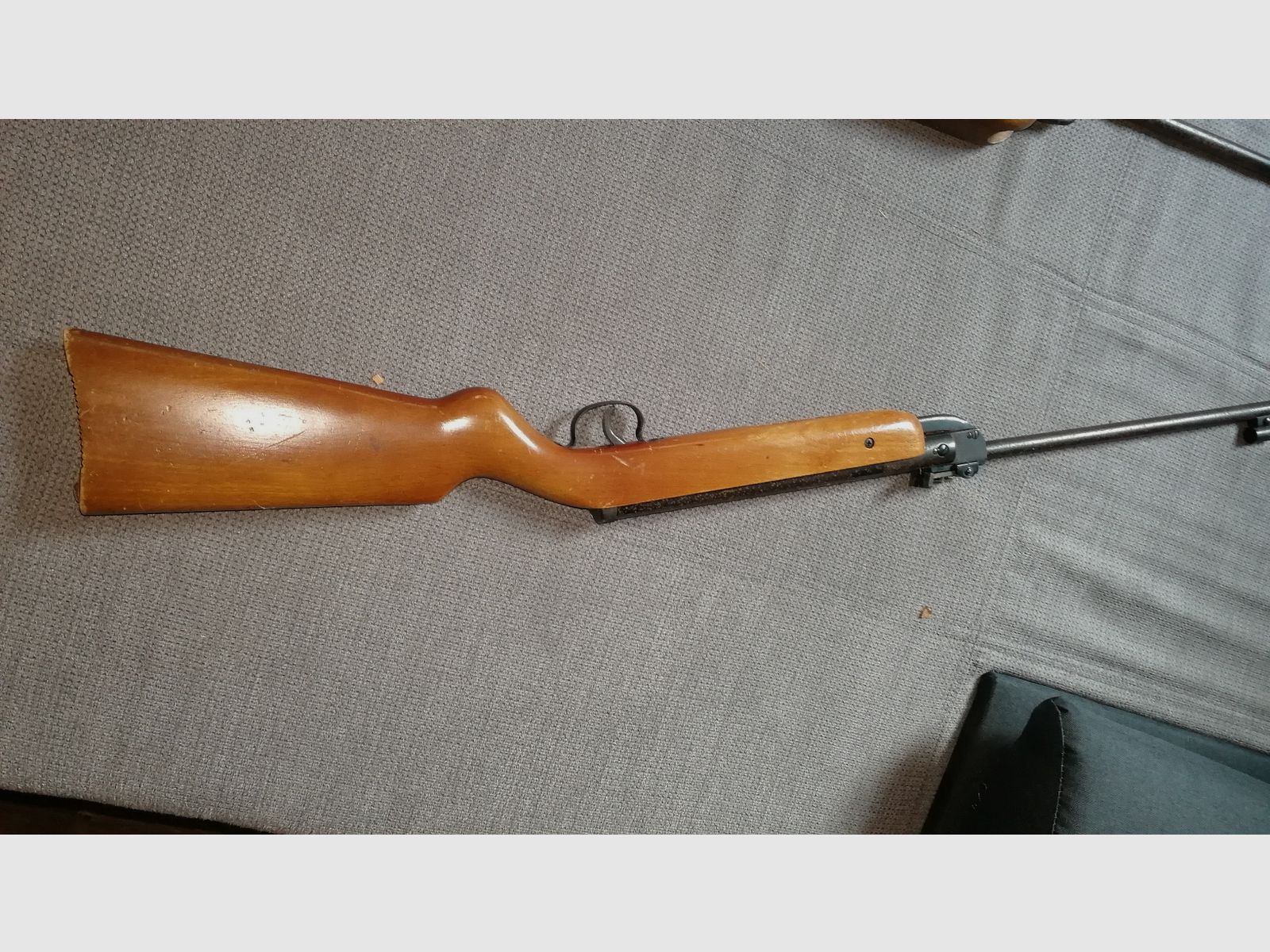 Incienso HW 100 T FSB con bomba de aire comprimido M 220 con mira telescópica, silenciador y accesorios (ver fotos) + 2 rifles de aire más antiguos como regalo