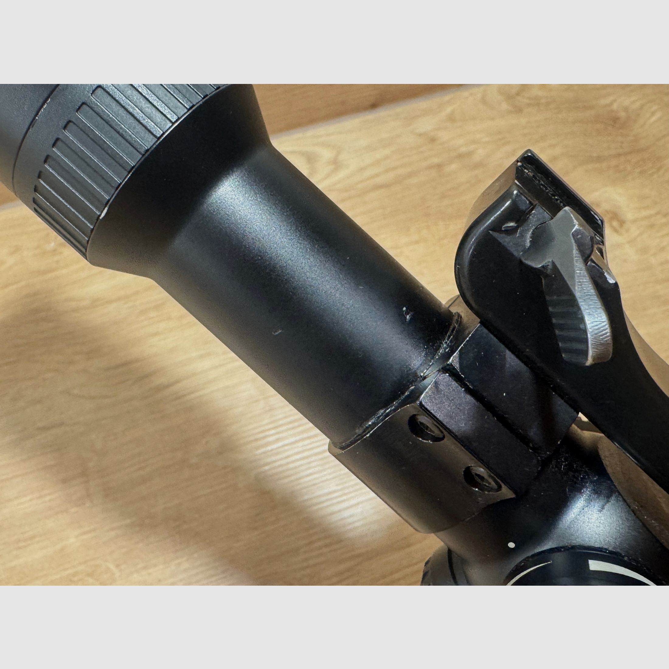 Zeiss Diavari V 3-12x56 T* Leuchtpunkt Brückenschwenkmontage 