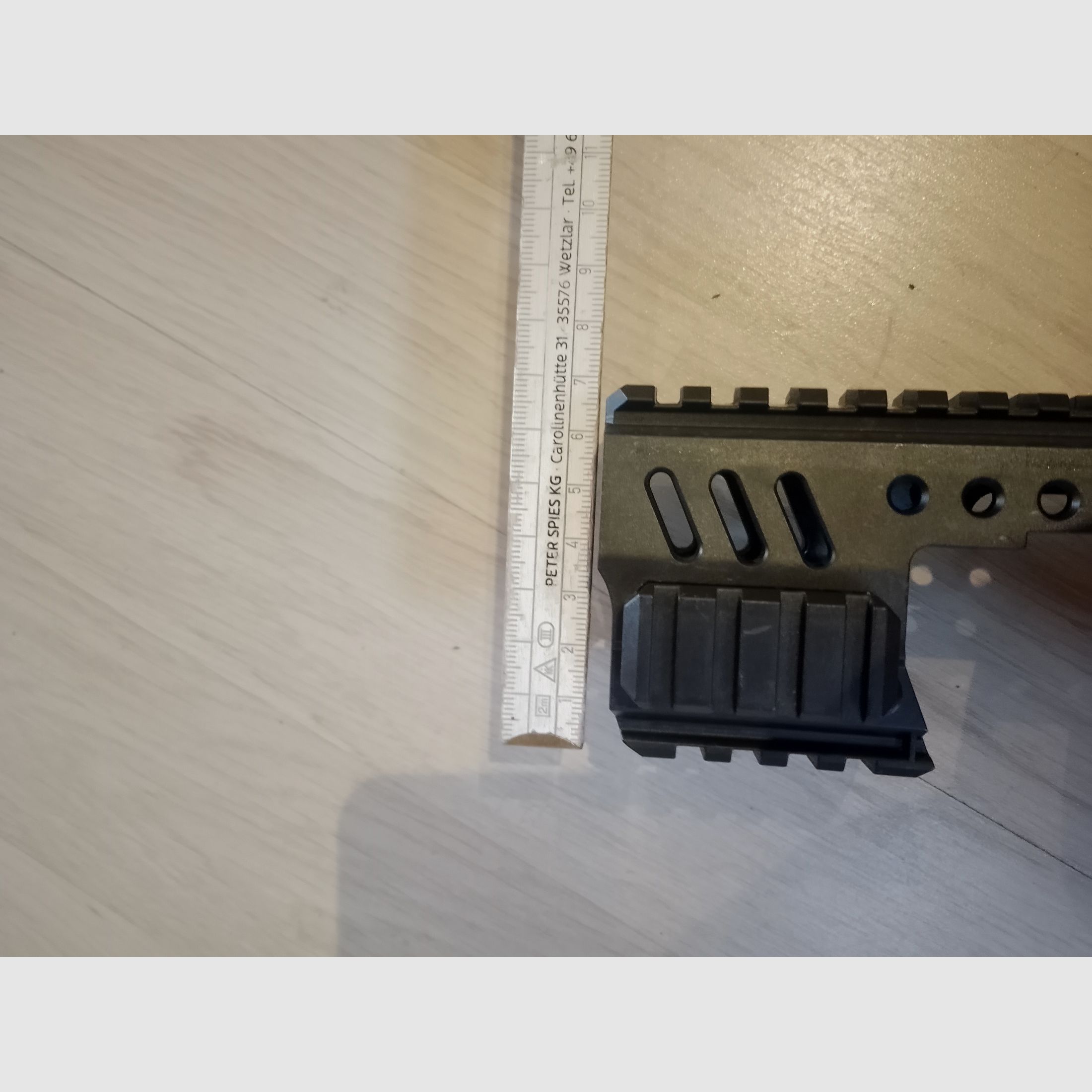 Montura para pistola Pistol Scoup Picatinny 20mm Weaver riel universal polímero negro nuevo