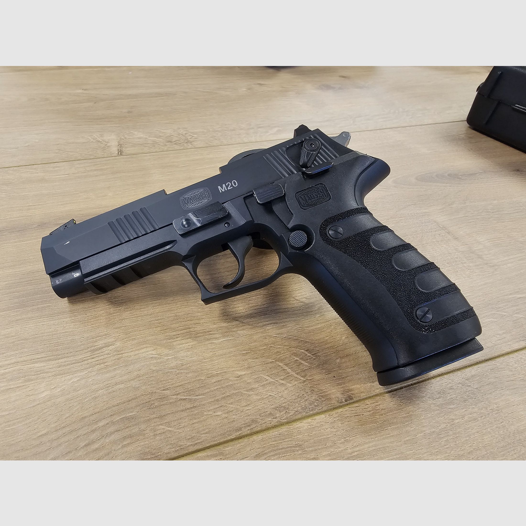 Mauser M20 – .22LR, afbeelding 1 van 3