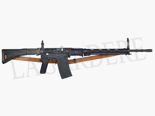 SIG FASS 57 (STURMGEWEHR AUTO TRANSF.SEMI-AUTO)