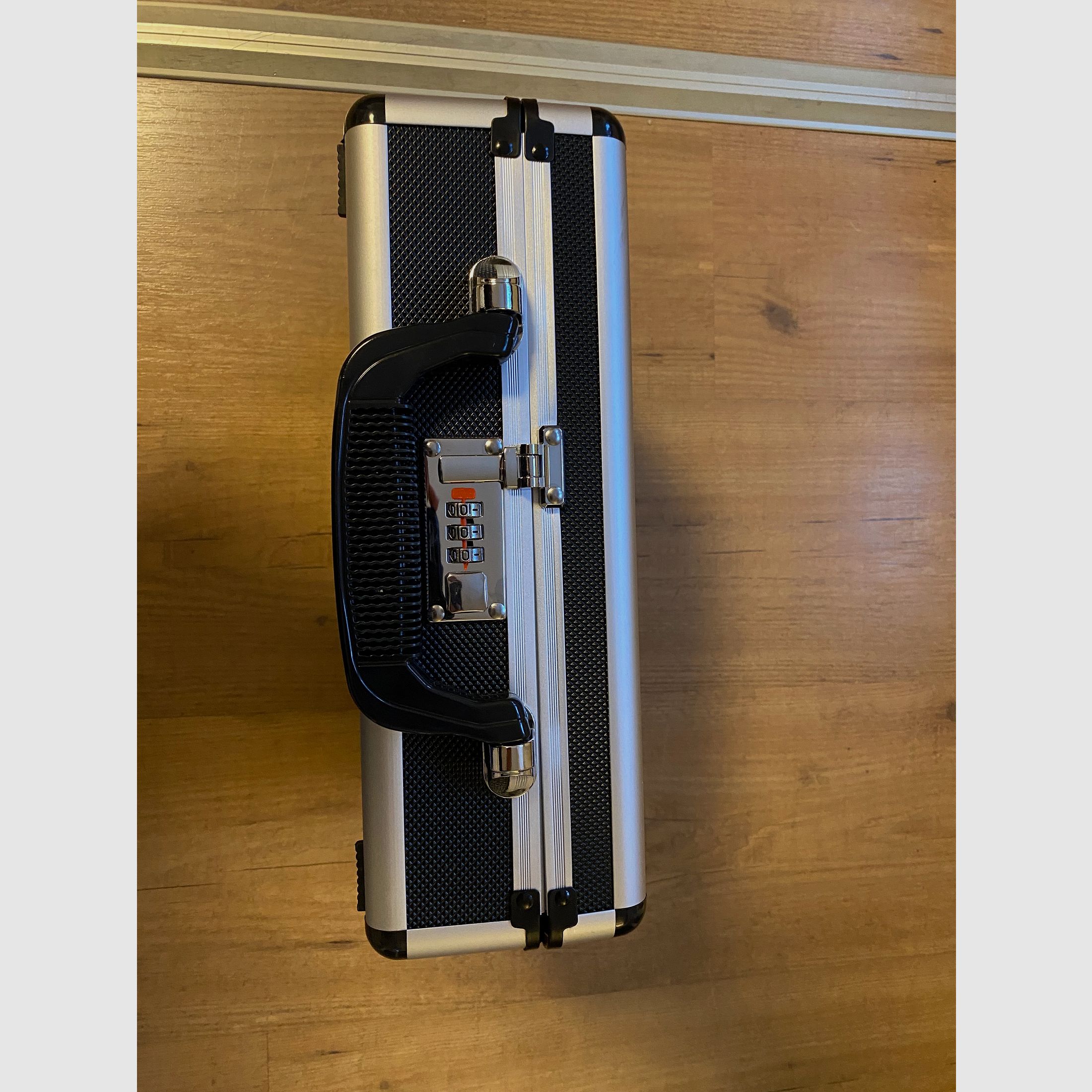 Smith & Wesson 627.0 Target .357, including gun case and accessories