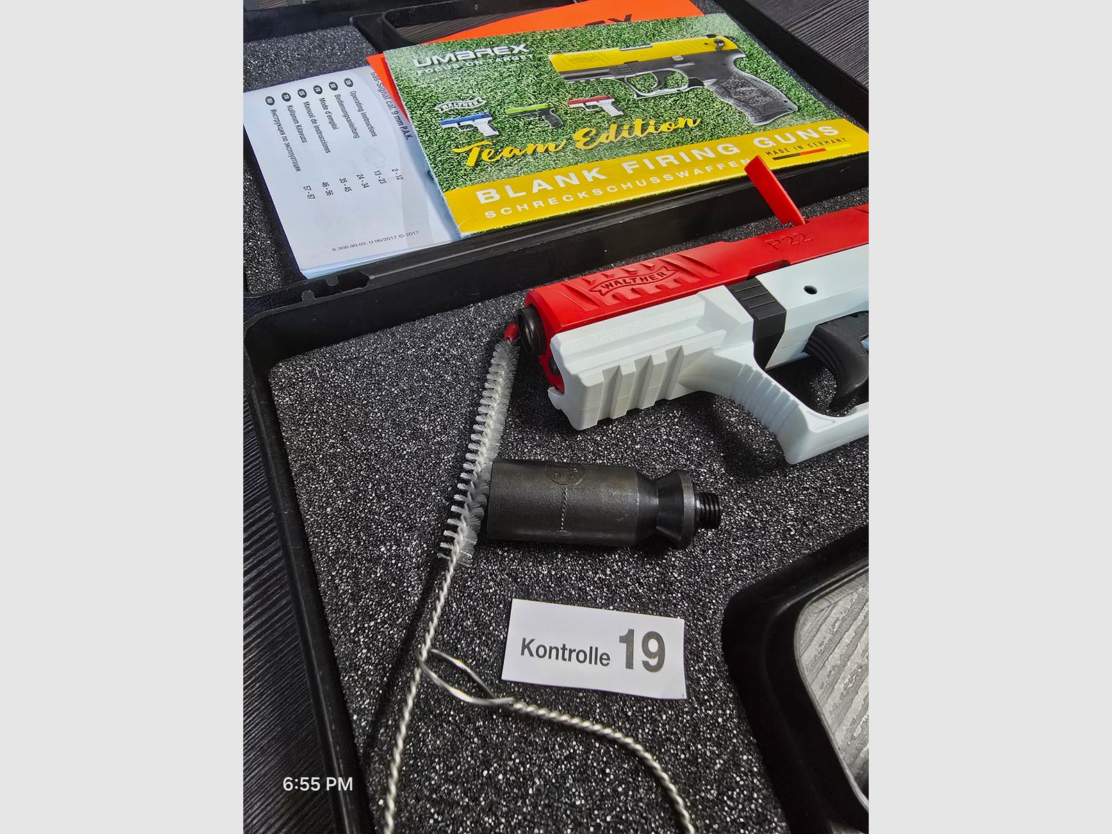 Walther P22Q  White/Red Team Edition