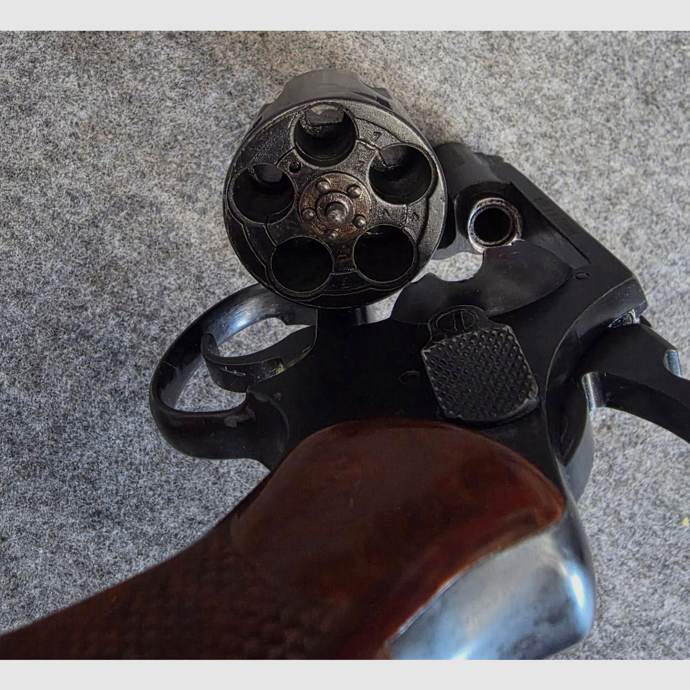 SRS Revolver ME 38 Marshal in cal. .380 RK 9mm RK Brunit