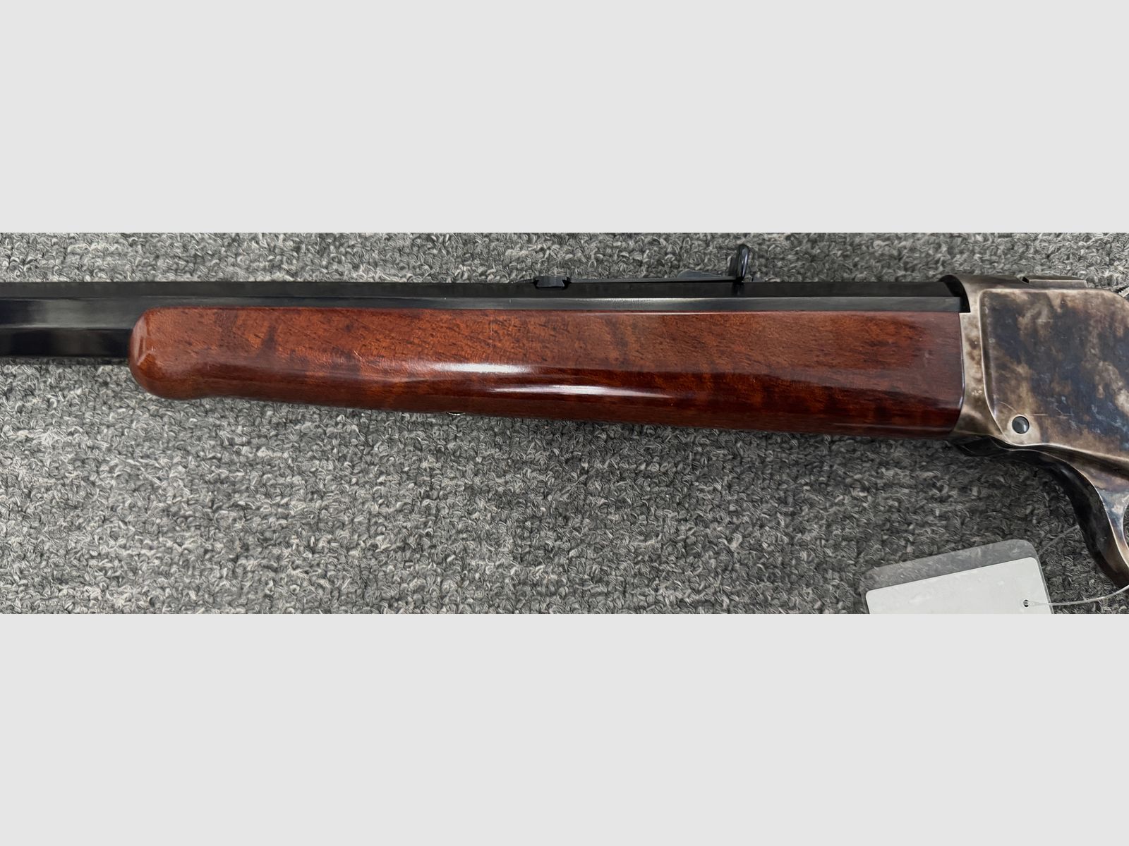 Hege Uberti 1885 .45-70, imagen 8 de 10