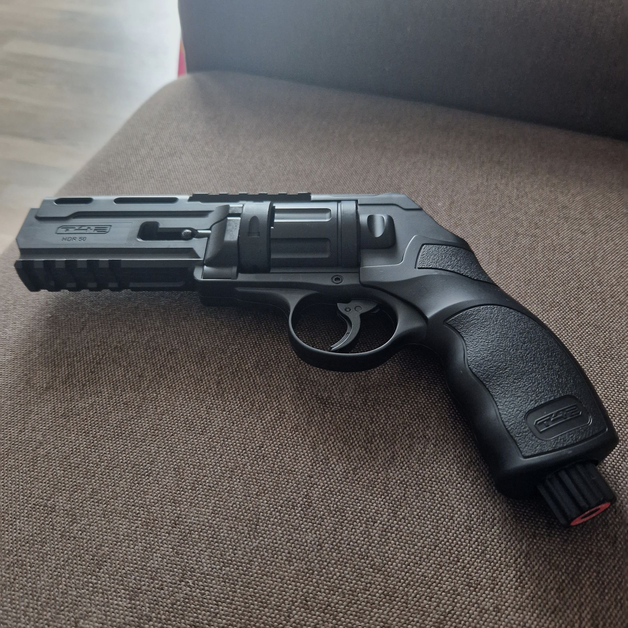 R.A.M HDR T4E co2 Revolver CAL. 0.50 with accessories