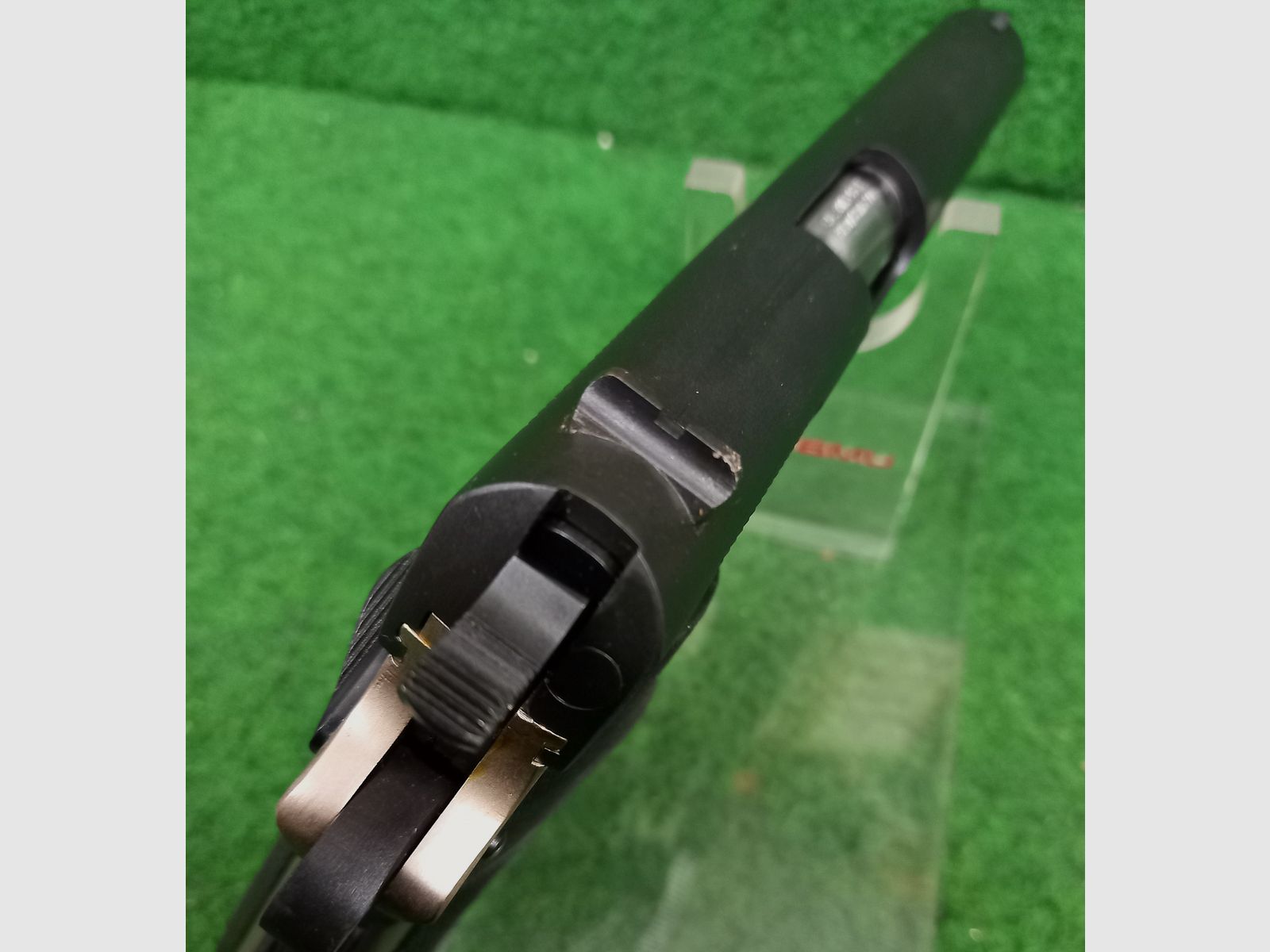  Colt Government MKIV Serie 70 en DUO -calibre 9mm Luger,