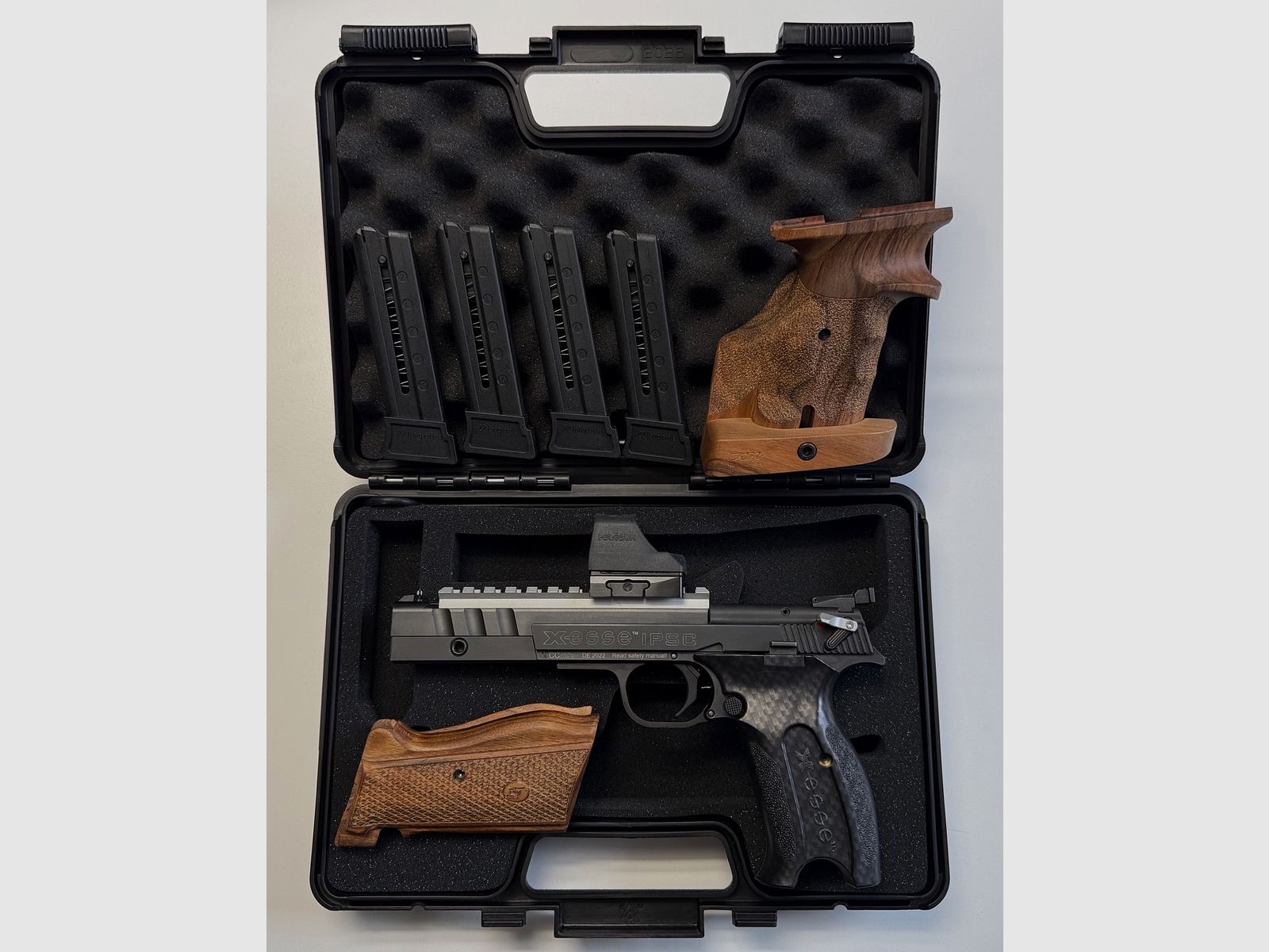 Hämmerli X-ESSE IPSC SF Black, Holosun HE508T-RD-X2, mit umfangreichem, exklusivem Zubehör - NEUWERTIG