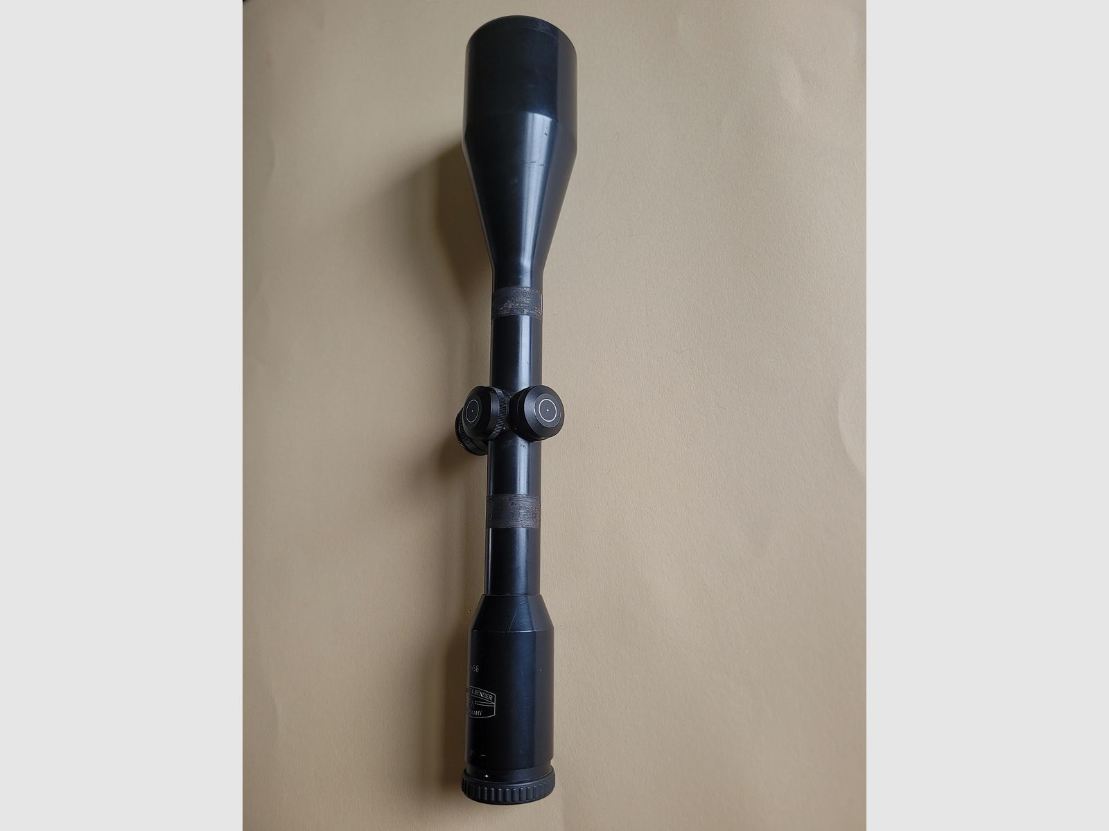 Zielfernrohr Schmidt und Bender 8x56, Absehen 4 mit Leuchtpunkt 
