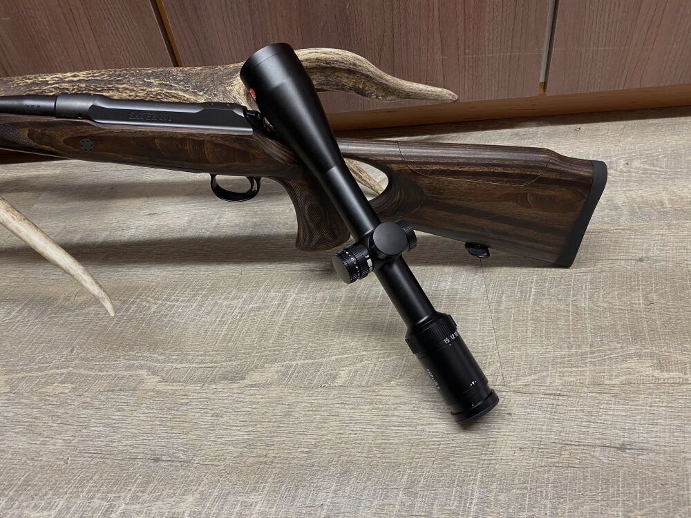 Sauer 101 GTI, mit Leica Amplus 6 2,5-15x50 i