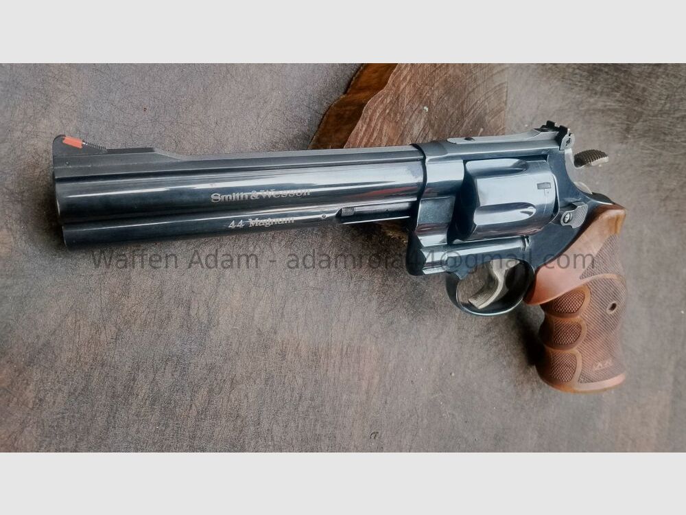 Smith & Wesson Model: 29 Classic M 29 Classic