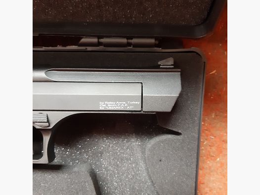 Vendo pistola a salve Retay Eagle X